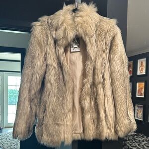 TOPSHOP faux Fur coat